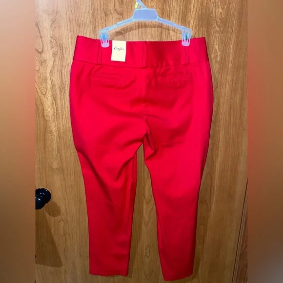 Candie's Bold Red Trousers - Picture 4 of 5